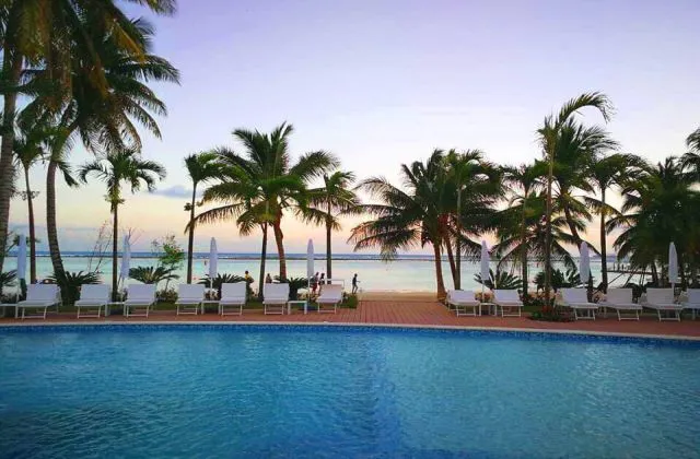 Boca Beach Residence pool sea view